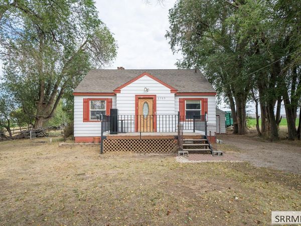 5705 E 21 S, AMMON, ID 83401