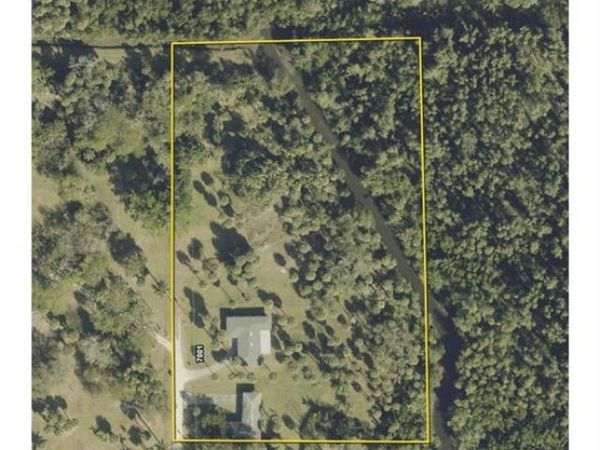7046/7058 Maida LN, FORT MYERS, FL 33907