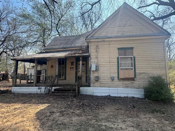 1415 & 1401 Graham Street, Paris, TX 75460