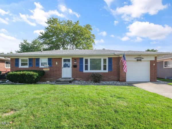 1042 Kirk Street , Maumee, OH 43537