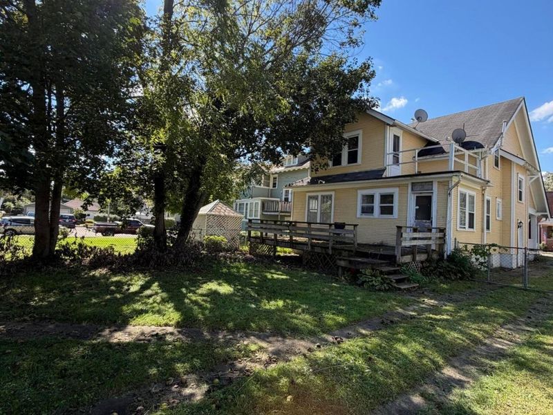 802 N High Street, Lancaster, OH 43130 Photo 2