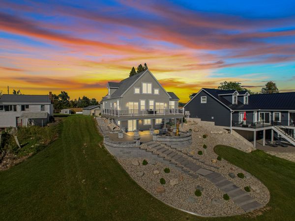 6375 Morgan Road, Osseo, MI 49266