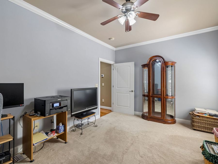 Property Image 64