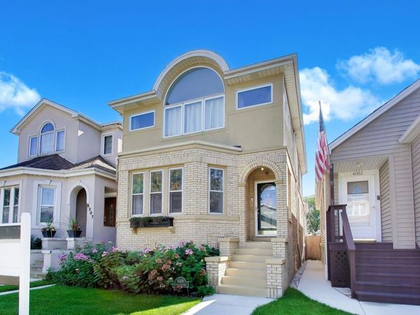 6309 W Waveland Avenue , Chicago, IL 60634