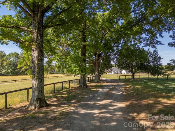 161 Breezy Hill Lane , Columbus, NC 28722