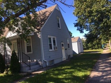 3572 Sherwood Avenue, Niagara Falls, NY 14301