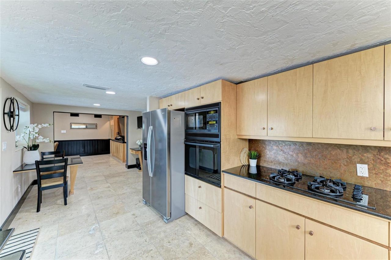 310 Bryn Mawr Island, Bradenton, FL 34207 Photo