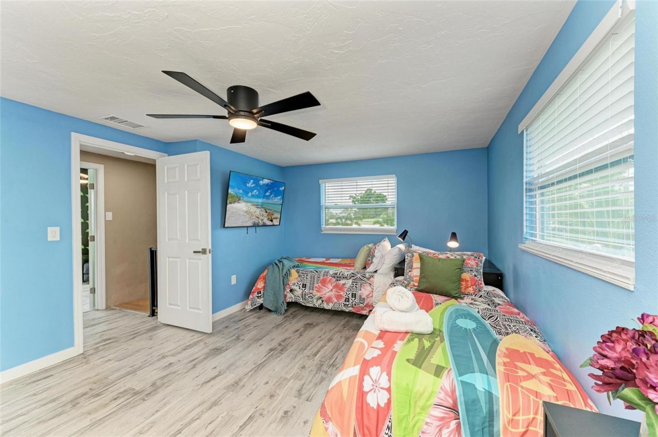310 Bryn Mawr Island, Bradenton, FL 34207 Photo