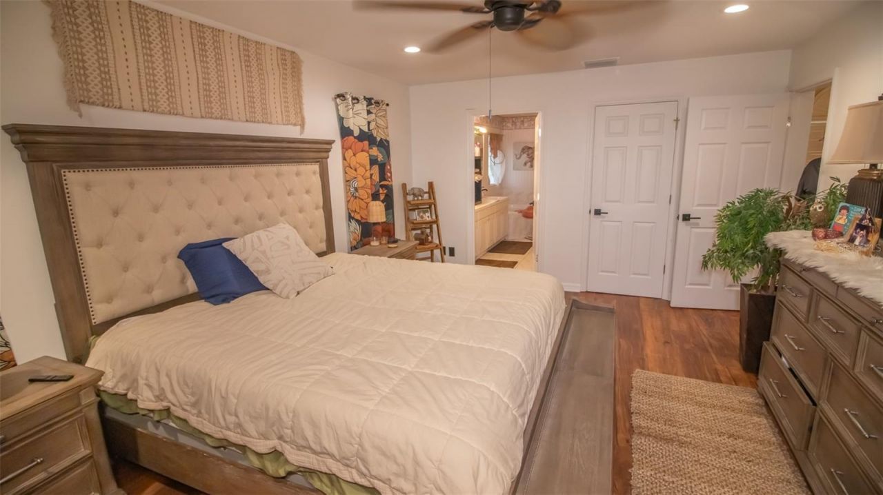 241 SE 5th Avenue , Melrose, FL 32666 Photo