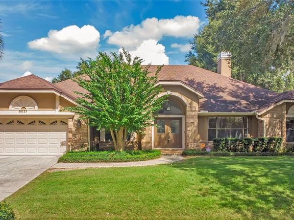 8021 LANDGROVE COURT , ORLANDO, FL 32819