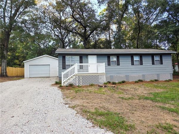 6984 Newton Drive , Mobile, AL 36619