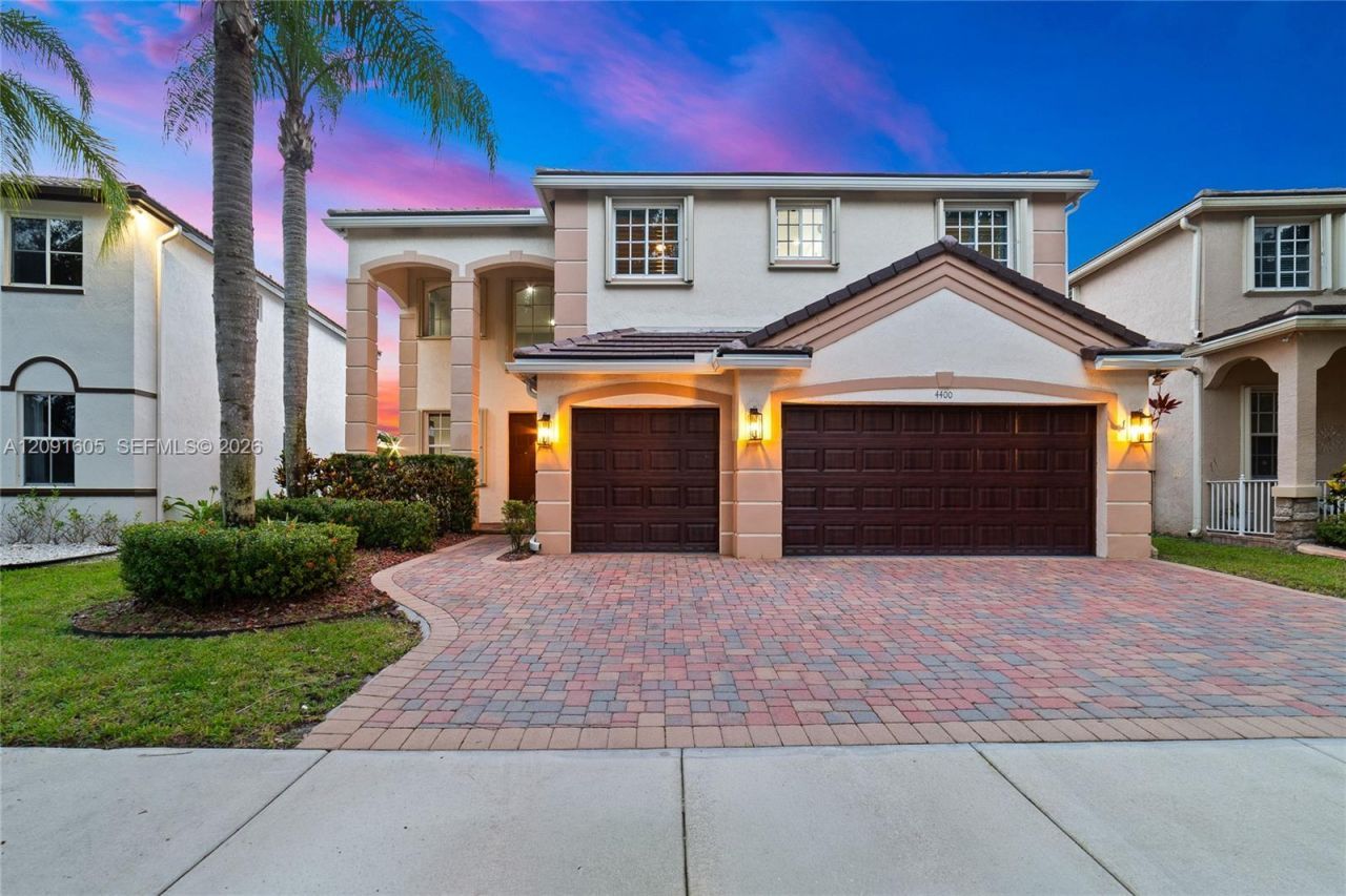 4400 Fox Ridge Dr, Weston, FL 33331 Photo