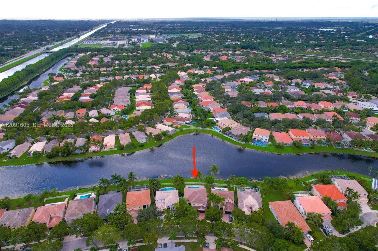 4400 Fox Ridge Dr, Weston, FL 33331 Photo