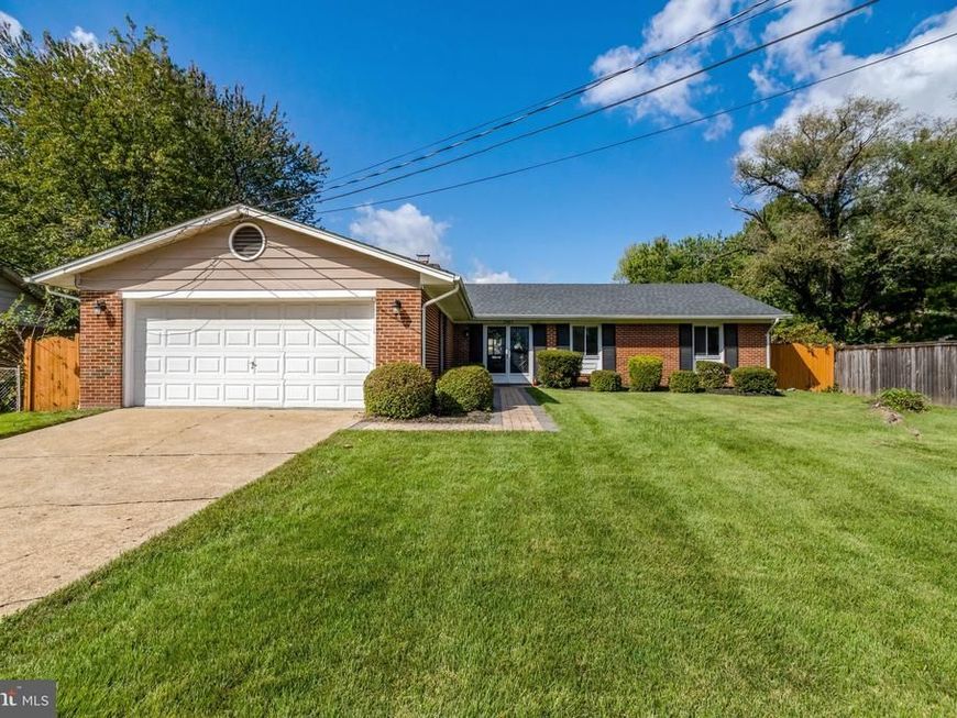7903 Esther Drive, Oxon Hill, MD 20745 Main Photo