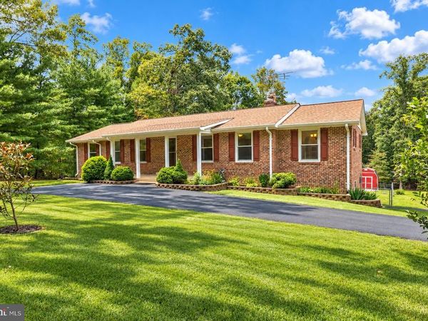 13198 SILLAMON ROAD, GOLDVEIN, VA 22720