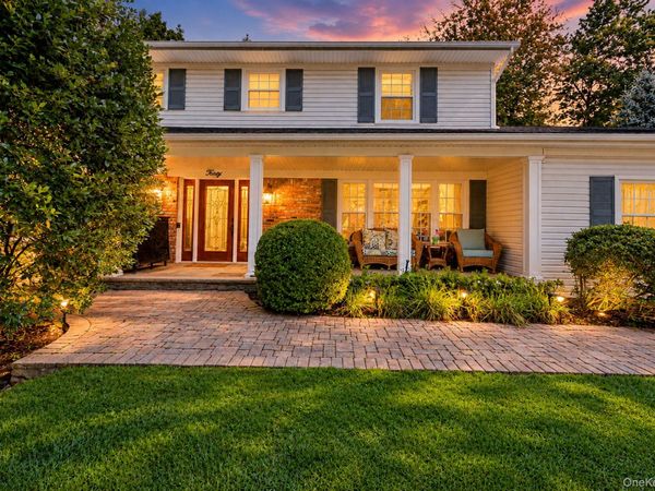 30 Damin Circle , Saint James, NY 11780
