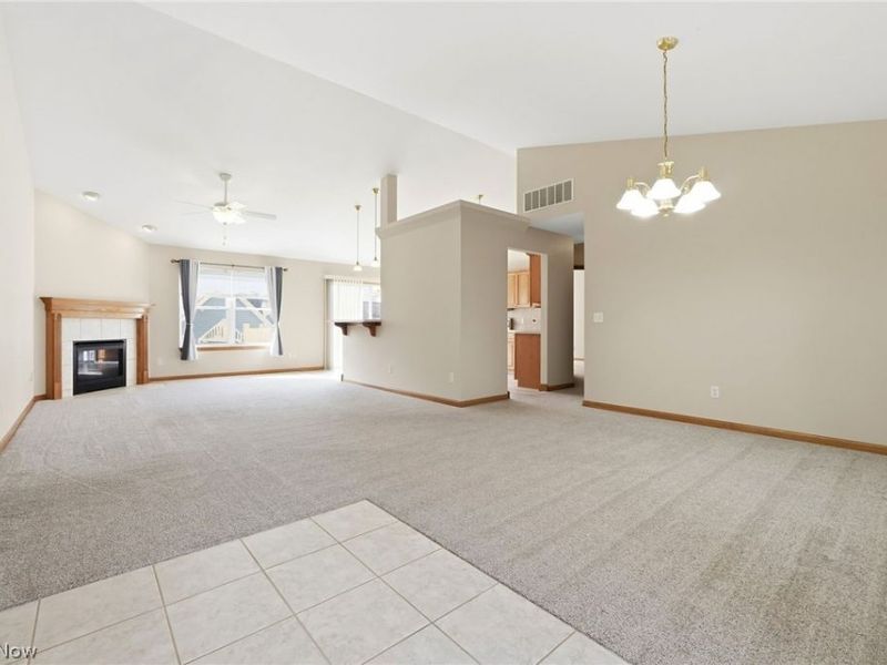 320 Falling Leaf Drive, Seven Hills, OH 44131 Photo 4