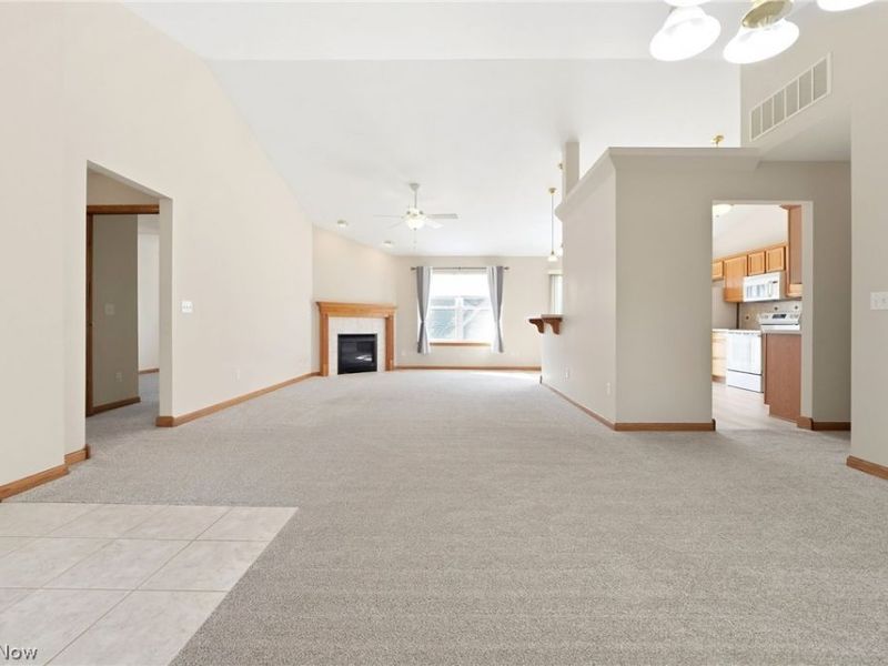 320 Falling Leaf Drive, Seven Hills, OH 44131 Photo 5