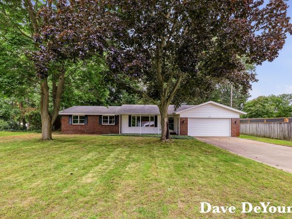 212 159th Avenue, Holland, MI 49424
