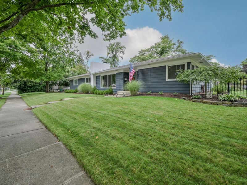 104 Berkley Road, Springfield, OH 45504 Photo 2