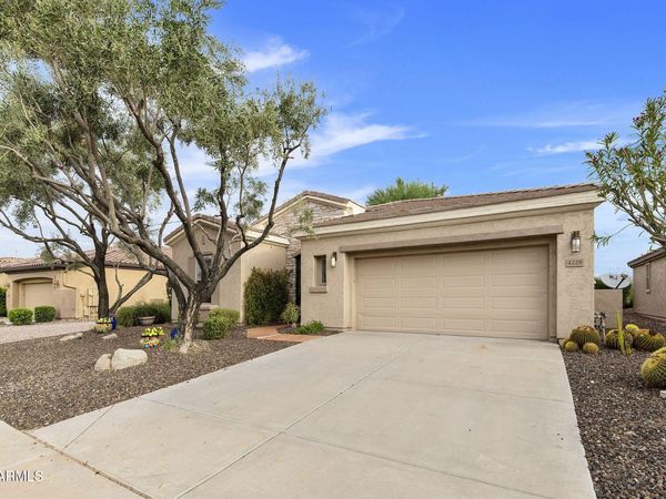 4228 E CAROB Drive, Gilbert, AZ 85298