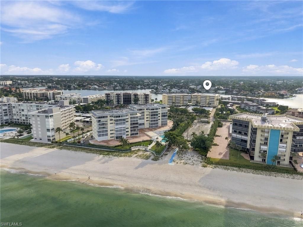 3410 Gulf Shore Blvd N, Unit 304, Naples, FL 34103 Photo