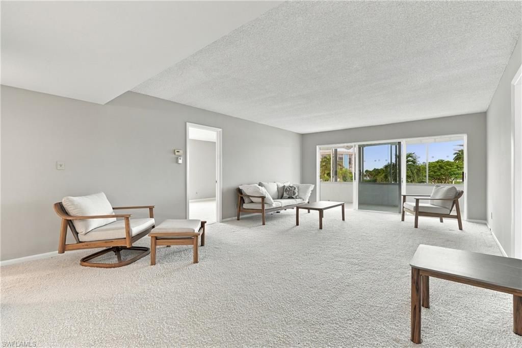 3410 Gulf Shore Blvd N, Unit 304, Naples, FL 34103 Photo