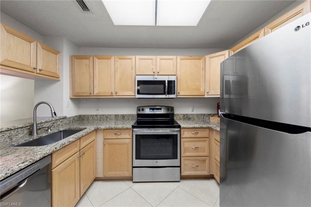 201 Arbor Lake Dr , Unit 102, Naples, FL 34110 Photo