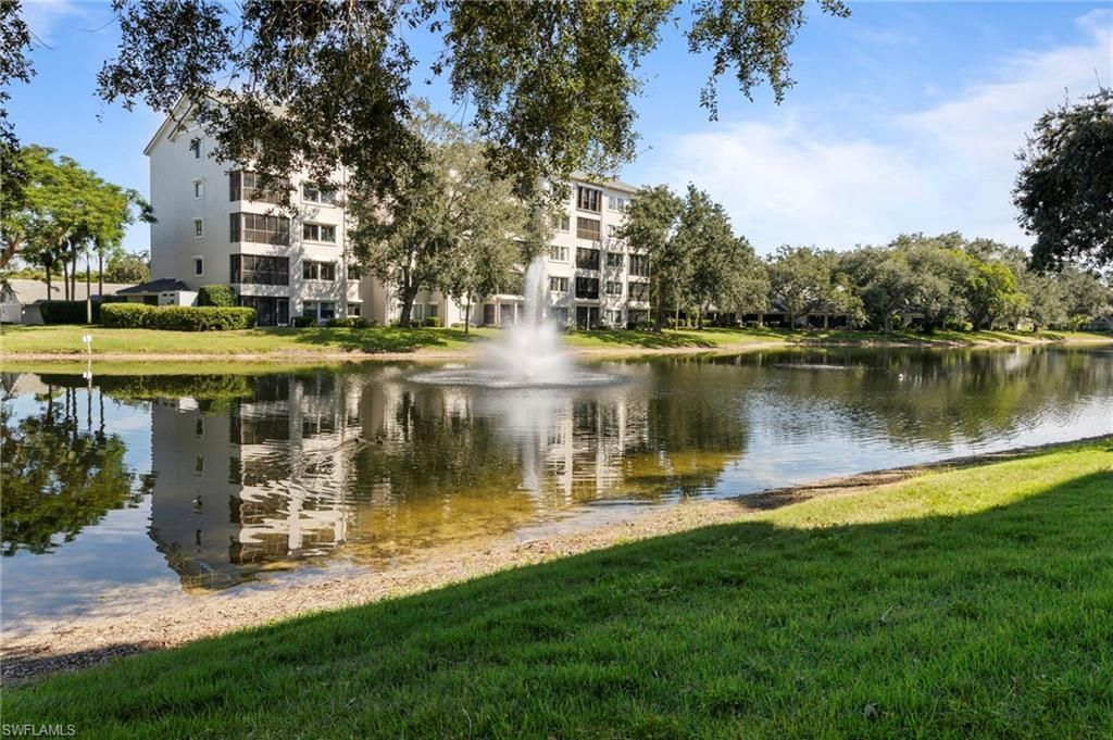 201 Arbor Lake Dr , Unit 102, Naples, FL 34110 Photo
