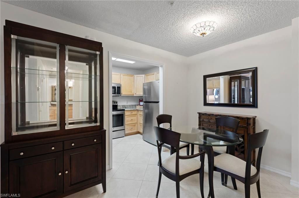 201 Arbor Lake Dr , Unit 102, Naples, FL 34110 Photo