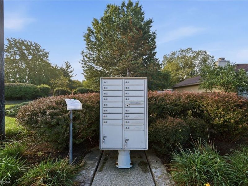 21600 Oak Bark Trail, Strongsville, OH 44149 Photo 32