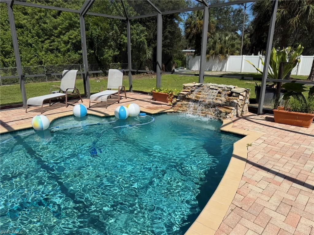702 Calvin Ave, Lehigh Acres, FL 33972 Photo