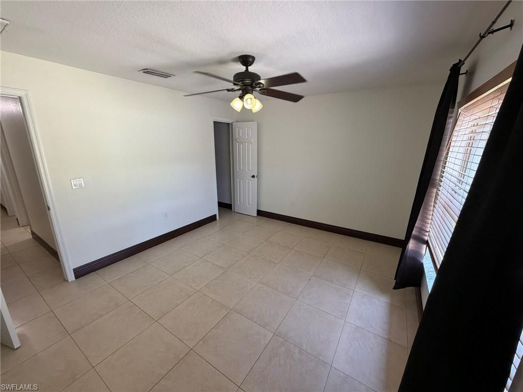 702 Calvin Ave, Lehigh Acres, FL 33972 Photo