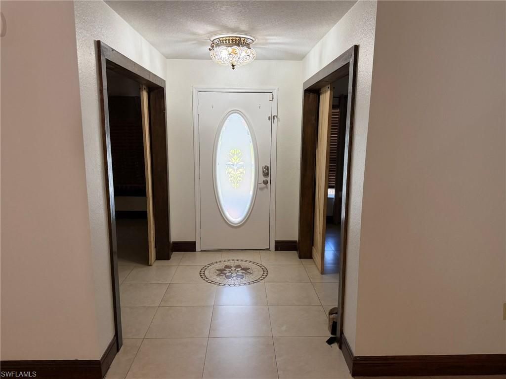 702 Calvin Ave, Lehigh Acres, FL 33972 Photo