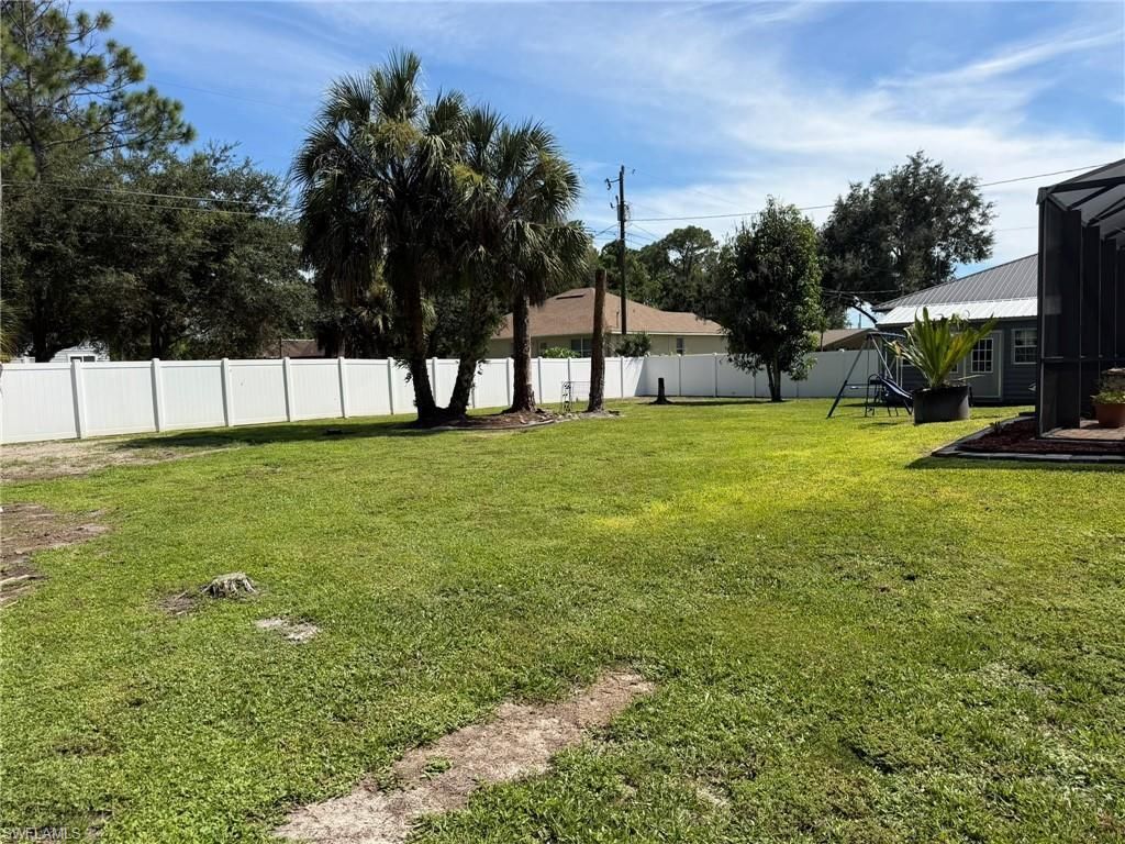 702 Calvin Ave, Lehigh Acres, FL 33972 Photo