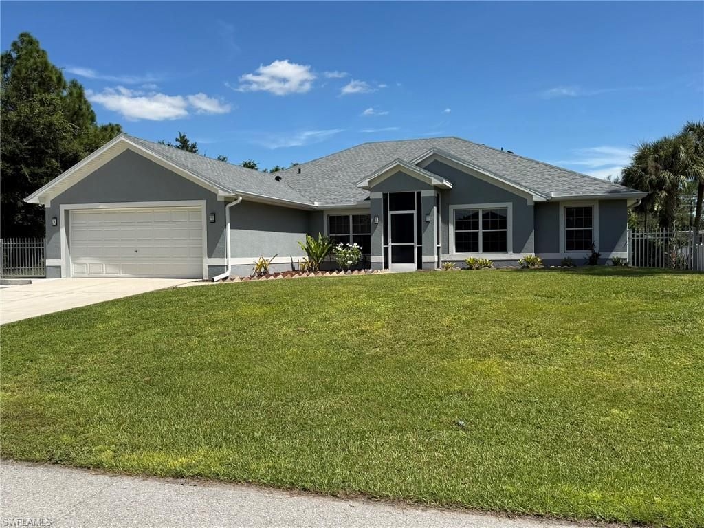 702 Calvin Ave, Lehigh Acres, FL 33972 Photo