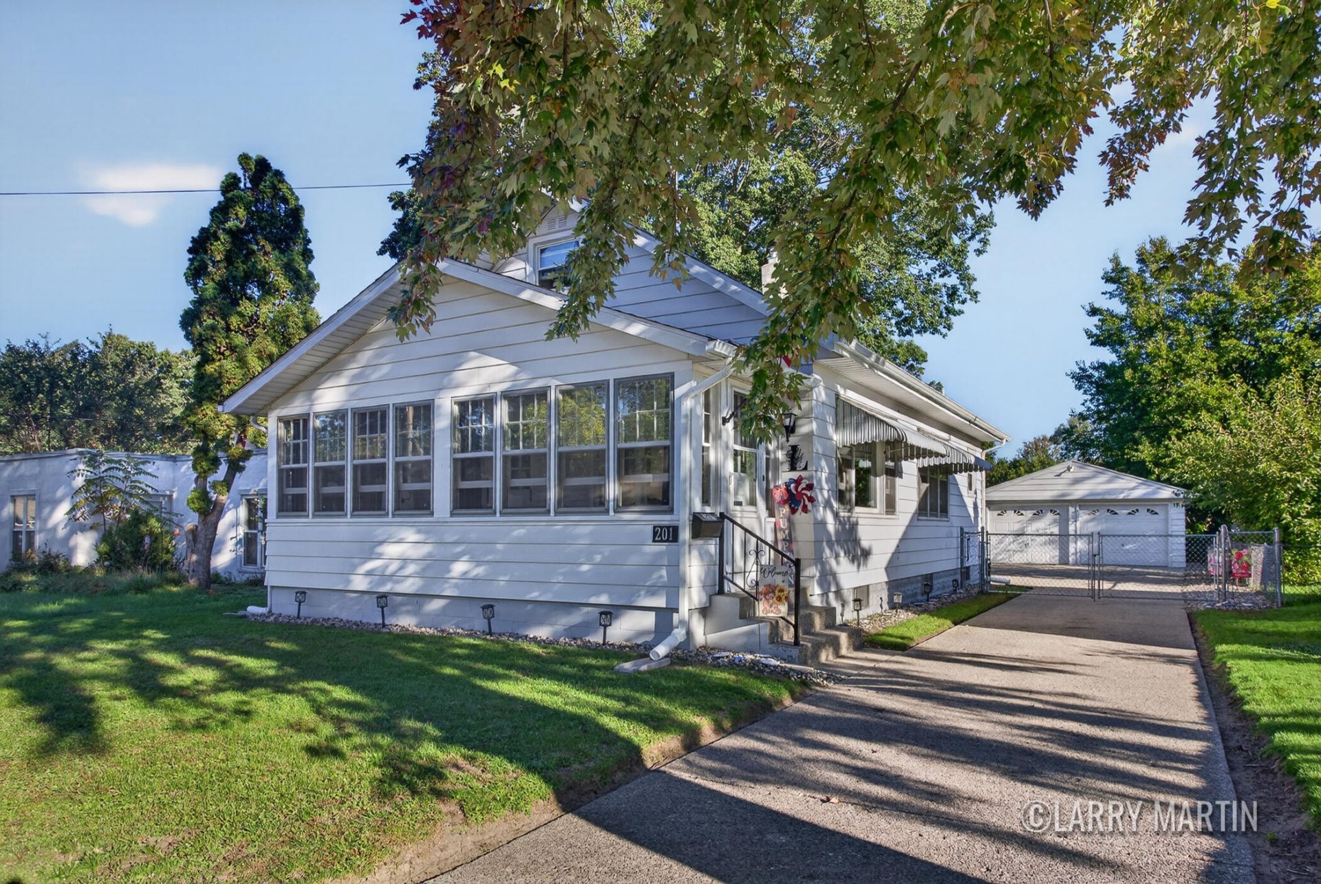 201 Jean Street Sw, Wyoming, MI 49548 Main Photo