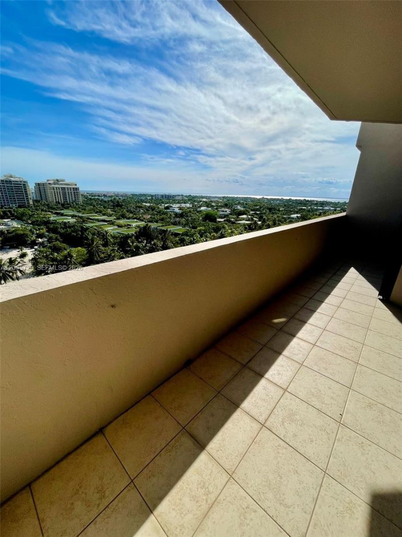 201 Crandon Blvd , Unit 1235, Key Biscayne, FL 33149 Photo
