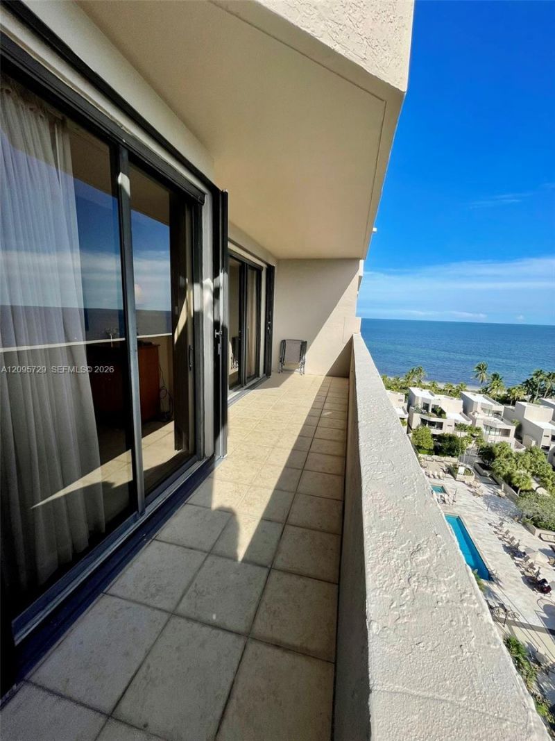 201 Crandon Blvd , Unit 1235, Key Biscayne, FL 33149 Photo