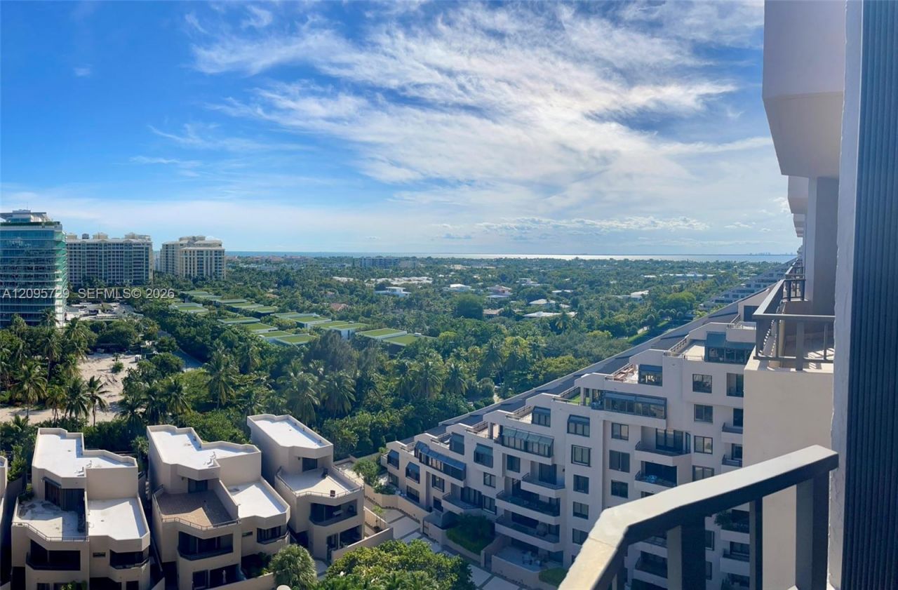 201 Crandon Blvd , Unit 1235, Key Biscayne, FL 33149 Photo