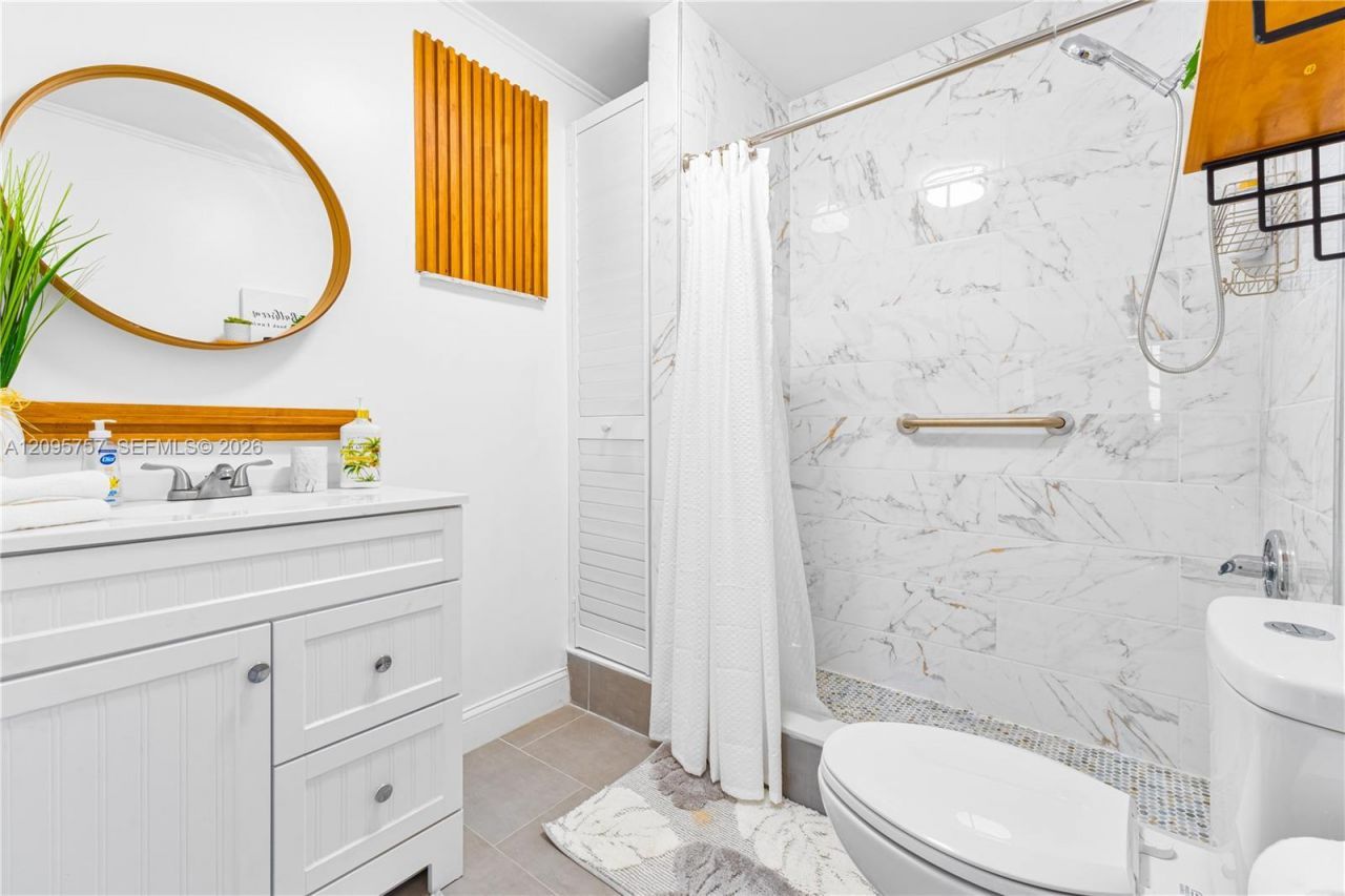 550 NW 43rd Pl, Miami, FL 33126 Photo