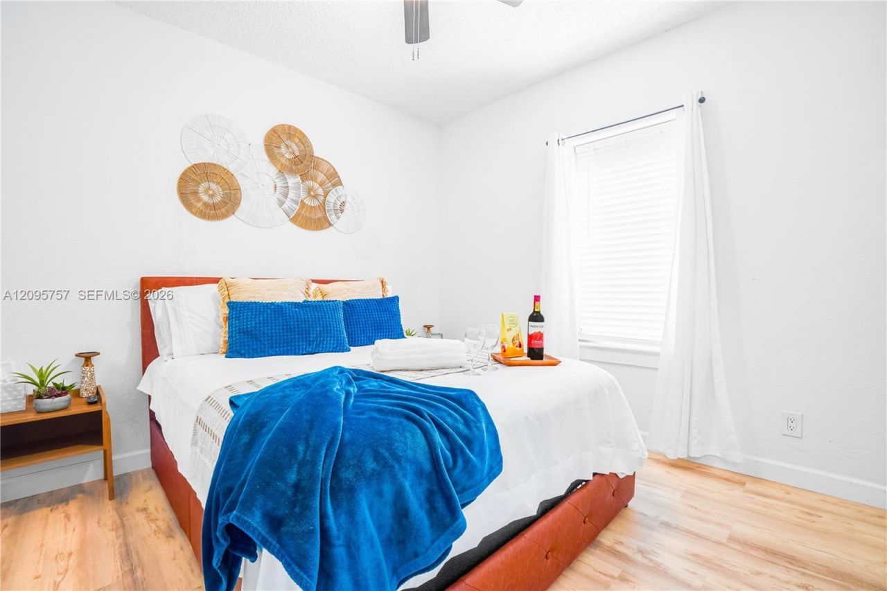 550 NW 43rd Pl, Miami, FL 33126 Photo