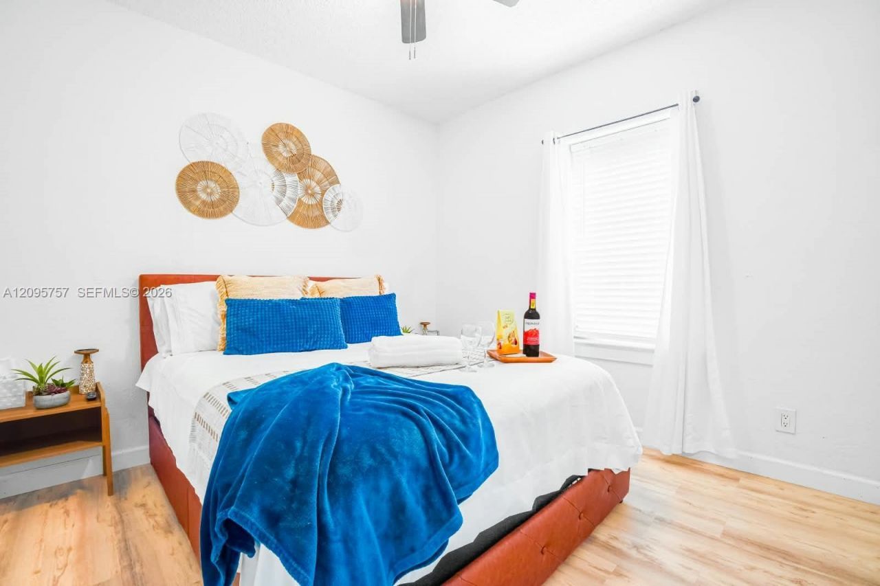 550 NW 43rd Pl, Miami, FL 33126 Photo