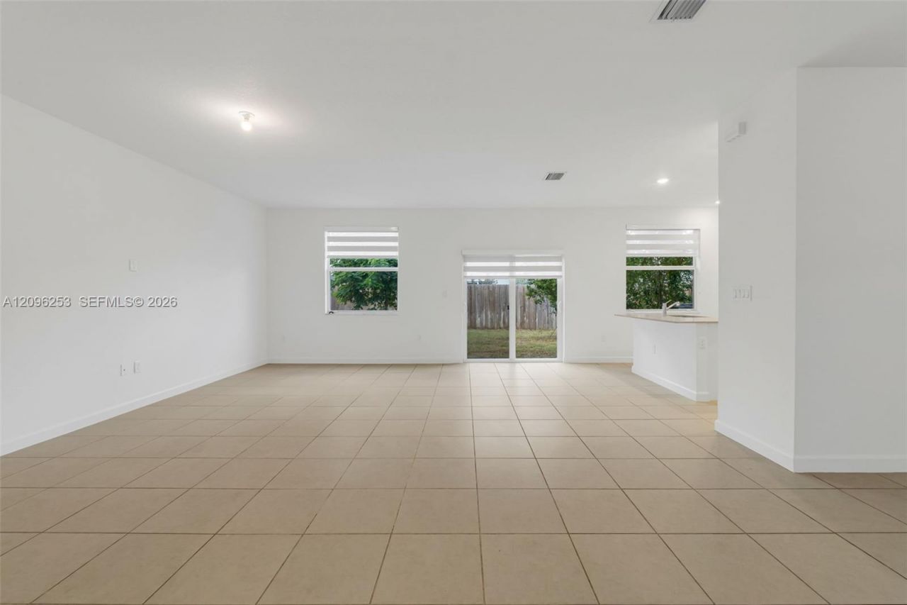 2479 SE 24th Dr , Homestead, FL 33035 Photo