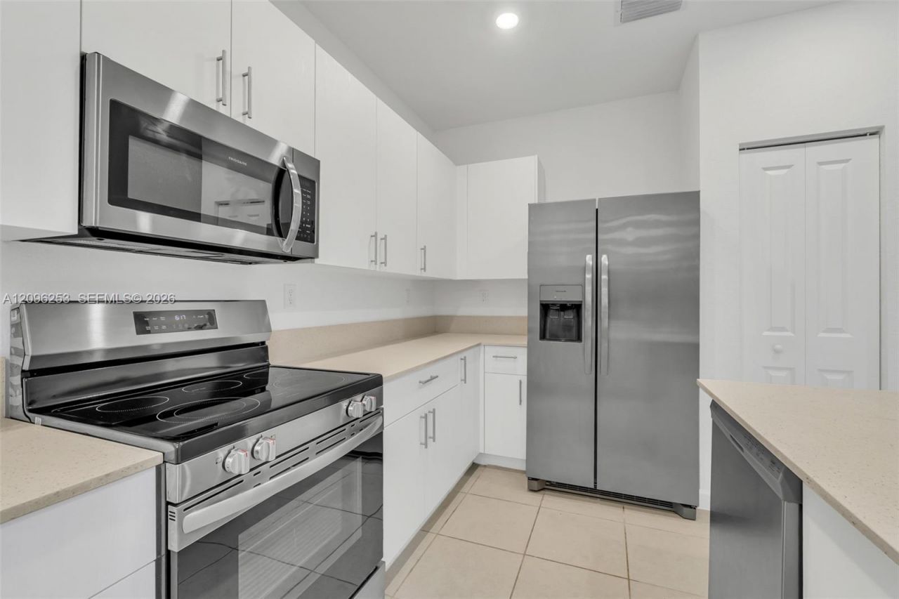 2479 SE 24th Dr , Homestead, FL 33035 Photo