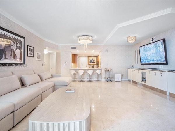 9559 Collins Ave , Unit S4-D, Surfside, FL 33154
