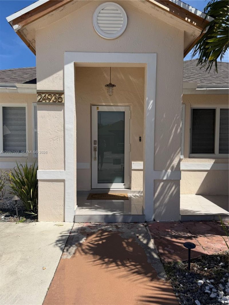 24935 SW 129th Path, Homestead, FL 33032 Photo