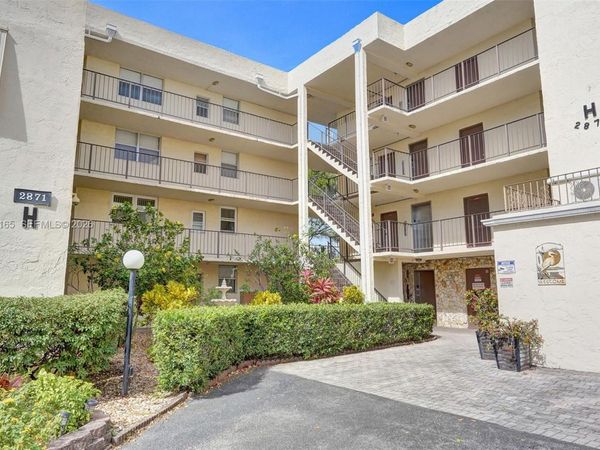 2871 Somerset Dr , Unit 209, Lauderdale Lakes, FL 33311