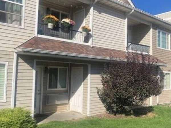 304 N Greensferry RD, UNIT 105, Post Falls, ID 83854
