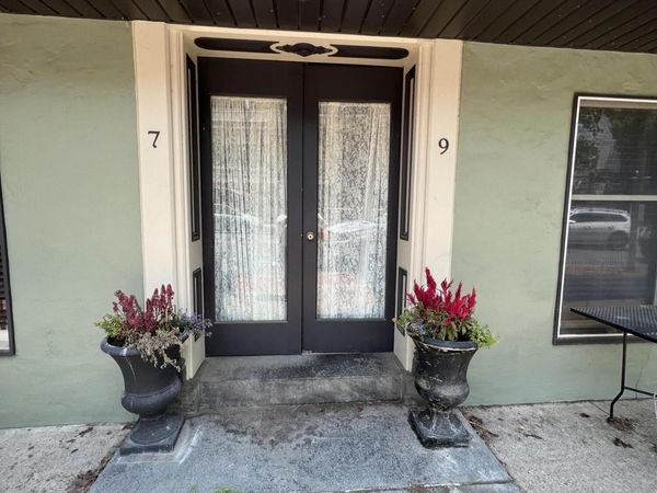 9 S MARKET Street , Selinsgrove, PA 17870